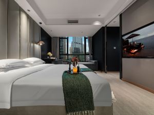 Qianhe Smart Hotel (Chongqing Guanyinqiao 9th Street)