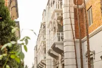 저니 스카이 (우한 가든 엑스포 파크 한커우 기차역 지점) Rongqiao Fuyuan Street 주변 호텔