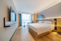 City Comfort Inn Hotel (Maoming High-Speed Rail Station Aiqinhai Shopping Park) Hotels near Lijing Shopping Center (Renmin Middle Road)