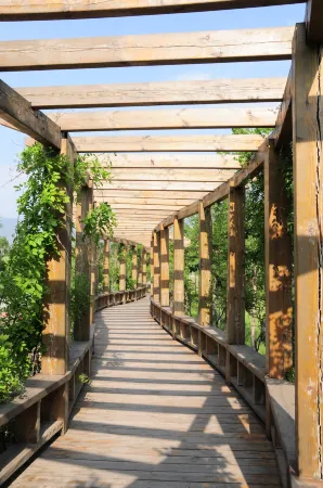 Lingshi Hongyuan Leisure Club (Jinzhong Wang Family Courtyard)