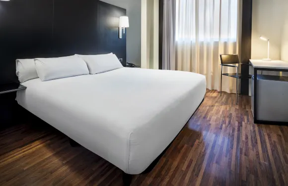 馬德里赫費菲民宿酒店