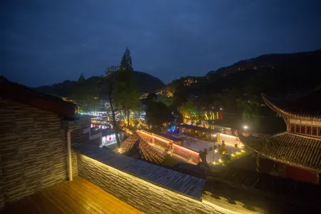 Phoenix Ziyun Courtyard (Ancient City North Gate Wharf Store)