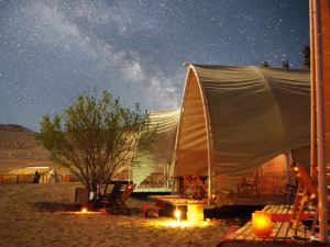 敦煌國際沙漠露營基地