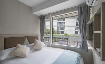 Hangzhou Liyi Hotel (Hangzhou East Railway Station West Square)