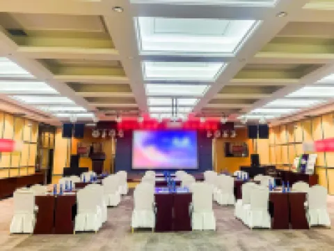 Yuxian World Grand Hotel Hotels in Min County
