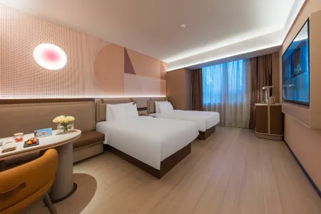 Orange Hotel (Tongliao Municipal Government Square)