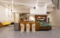 LAKE SIGHT DESIGN HOTEL