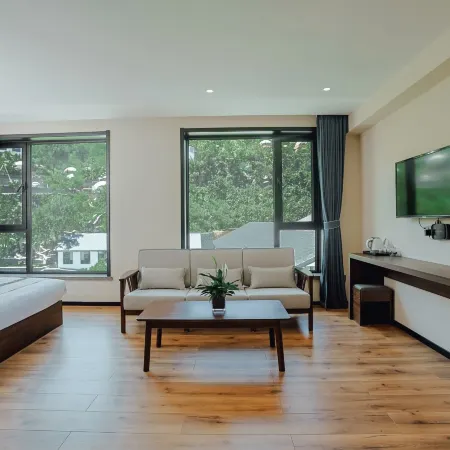 Yinque Residency Health Resort Hotel