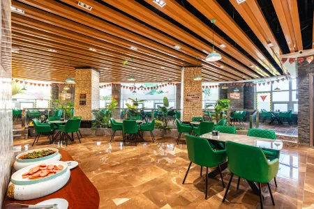 Rongcheng Ruilinwan Hotel