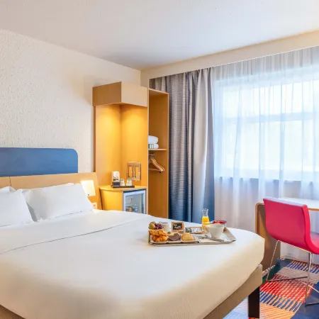 B&B Hotel Lyon Nord 4 étoiles