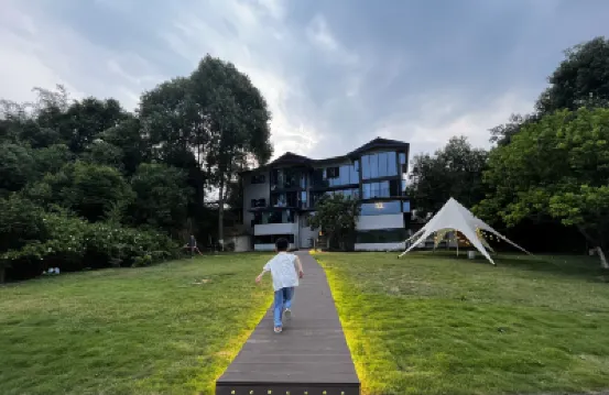 Wind's guesthouse in Chengdu Hôtels à proximité de : Lavender Valley