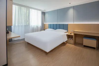 Urban Light Oxygen Hotel (Zhongshan Mausoleum Scenic Area Zhongling Street Subway Station Store) Hotels in Nanjing
