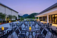 Yingde Jiqingli Xianhu Hotel - 5-Star