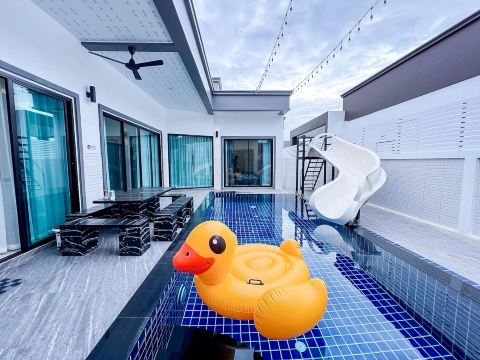 3 Bedroom Villa Green Mellow-Pattaya Hotels in Bang Lamung