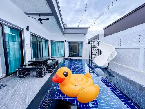 3 Bedroom Villa Green Mellow-Pattaya Hotels in Amphoe Bang Lamung