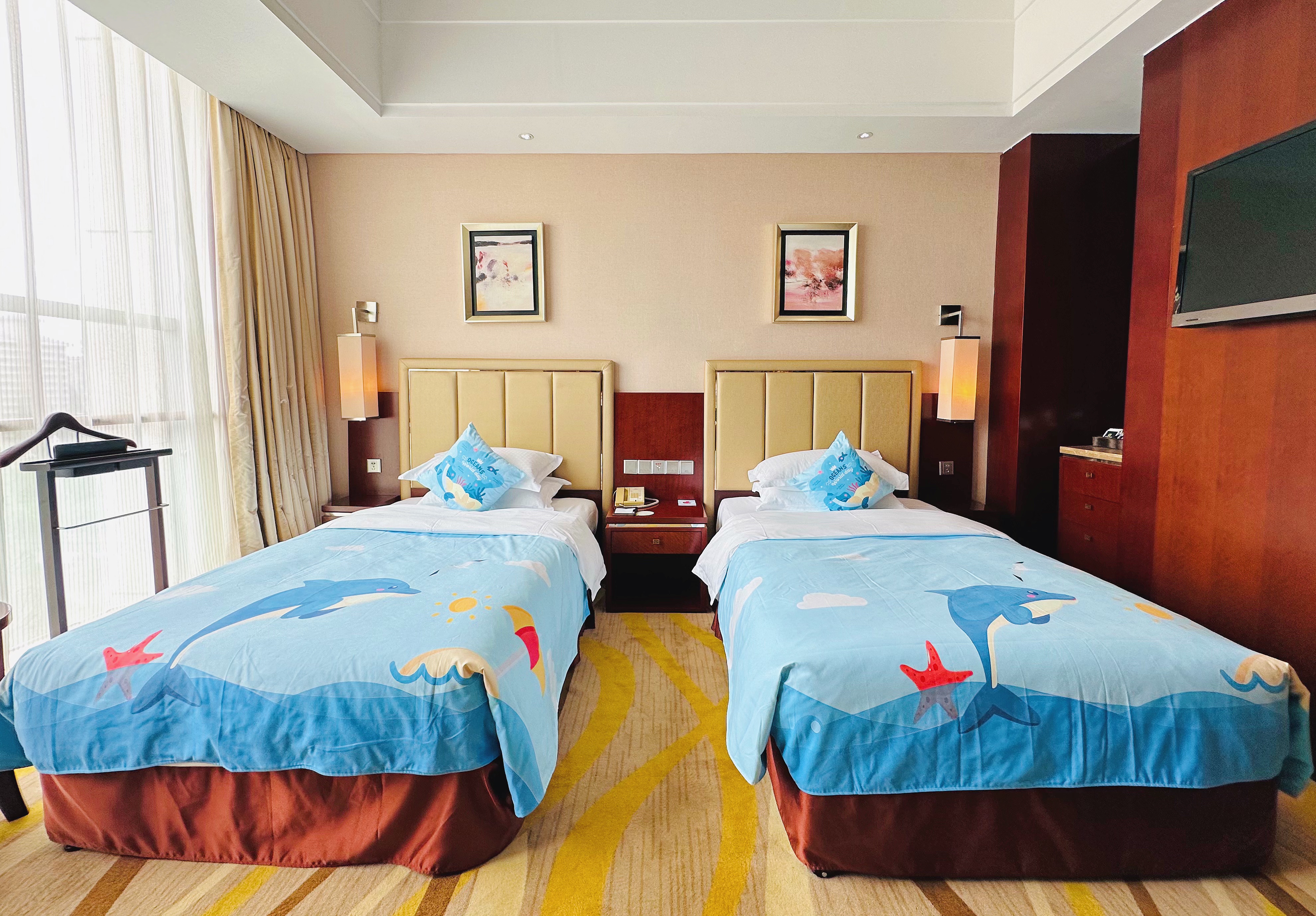 Lantian Hotel Shanghai Over view