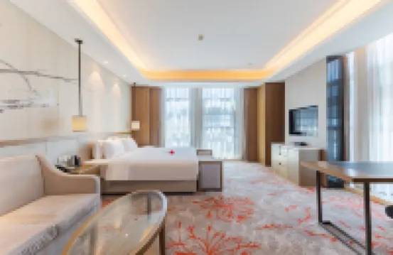 EARL FAMILY  Hotel