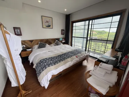 Bamishan Xingyunju Campground Отели рядом с достопримечательностью «Bamian Mountain»