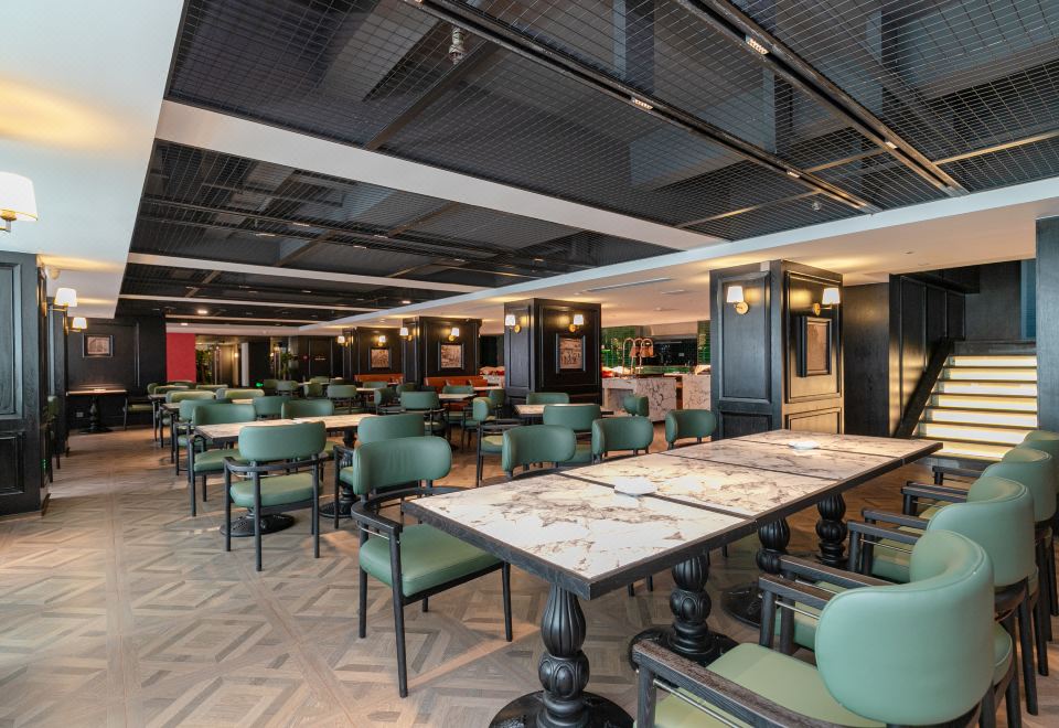 2. 프레지덴셜 맨션..