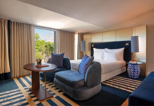 팔라시오 도 고베르나도르 수영장