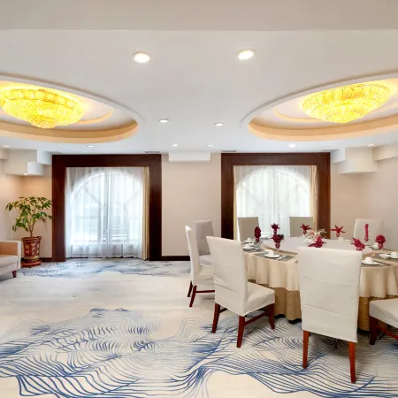 Jinshuihe Hot Spring International Hotel