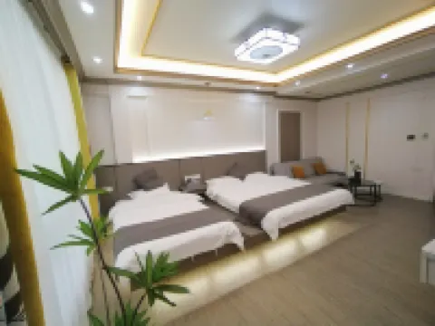 Meizhou Island Mountain and Sea Love B&B (Mazu Temple Branch)