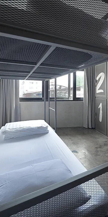 1 Person in 4-Bed Dormitory with Shared Bathroom-Female Only