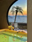 June Sea Hotel - Bãi biển