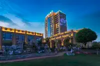 Taifeng Hotel (Qujing Wanda Bund) Hotels near Jinlinwan Gymnasium