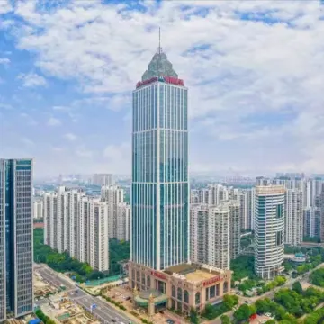 Jinshi International Hotel Hotels near Nantong Riverside Park