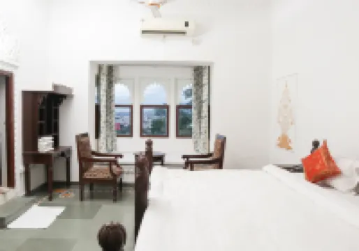 Hotel Darbargarh, Udaipur