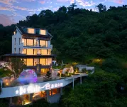Xiushan Yise Cliff Mountain Homestay Hotels near Aoyuan Yingde Chocolate Kingdom