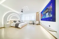 Ergun Mantu Starry Sky Hotel (Ergun Wetland Scenic Area) - Bãi đậu xe