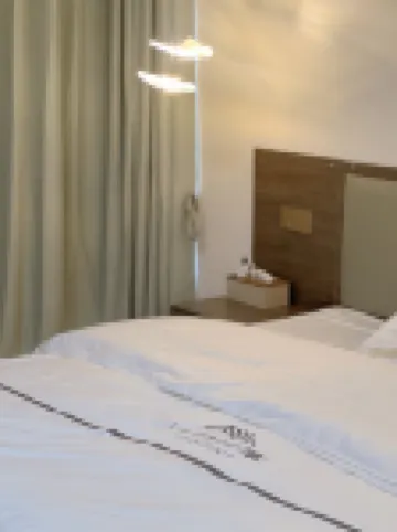 Yifang Xinsu (Fusui Konggang Avenue)