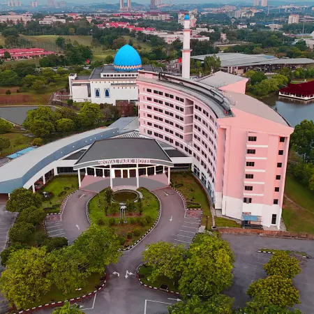Royal Park Hotel