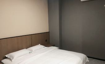 Guyu E-sports Business Hotel
