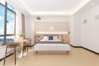 Xicheng Hotel (Taihe Cultural Square Branch, Taihe Branch of Nanfang Hospital) Отели рядом с достопримечательностью «Торговый город Форма»