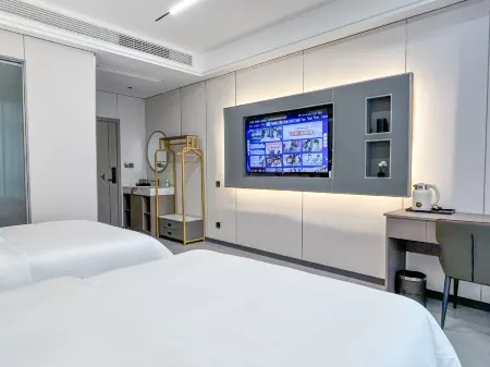 Longcheng Smart Hotel (Anlong Bus Station)