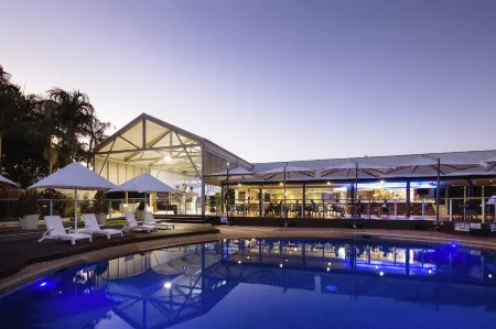 Mercure Townsville Отели в г. Хермит Парк