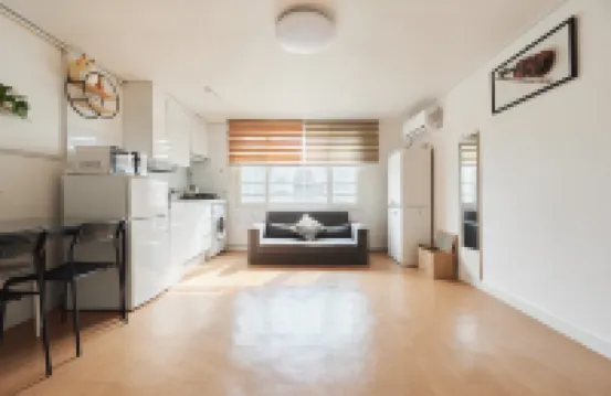 Yapee guesthouse /Hongik University Sta. .Big House.party room.Two Rooms.