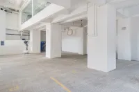 Townhouse Oak Gunung Sahari Near Ancol - 2 ดาว