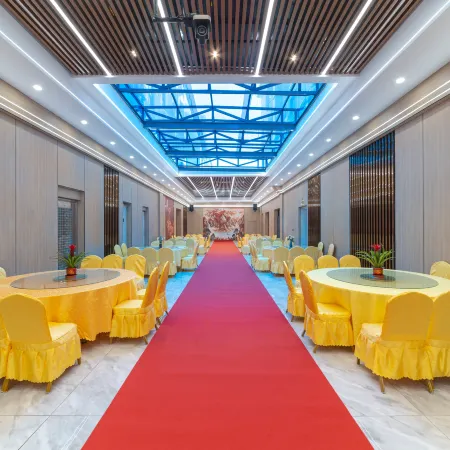 YI YI HOTEL