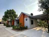 Baanbua riverview resort Hotels in Thung Tako