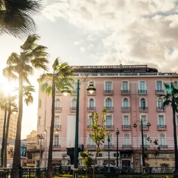 Le Metropole Luxury Heritage Hotel since 1902 by Paradise Inn Group Отели рядом с достопримечательностью «Библиотека Александрина»
