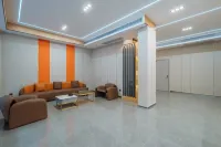 Kaiman Platinum Hotel (Quzhou Qujiang Intime City) - 2 stjerner