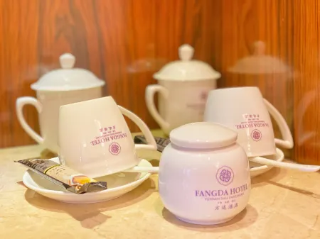 Fangda Hotel Отели рядом с достопримечательностью «Jianchuan Old Town»