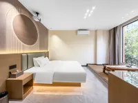 Yun Lan - Light Luxury Design Intelligent Inn Hotel berhampiran Jidongyi Gymnasium (North Gate)