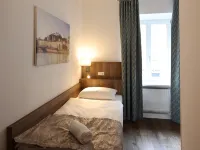 Altstadt Hotel Hofwirt Salzburg Hotels near Felsenreitschule