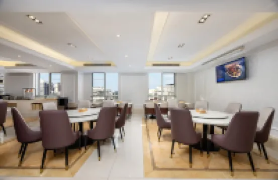 Vienna International Hotel (Chang'an South Road Branch of Xi'an Aerospace City) - Esports