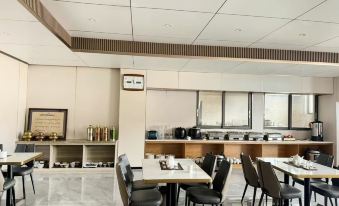 Tang Tong Gyal Phu Hotel